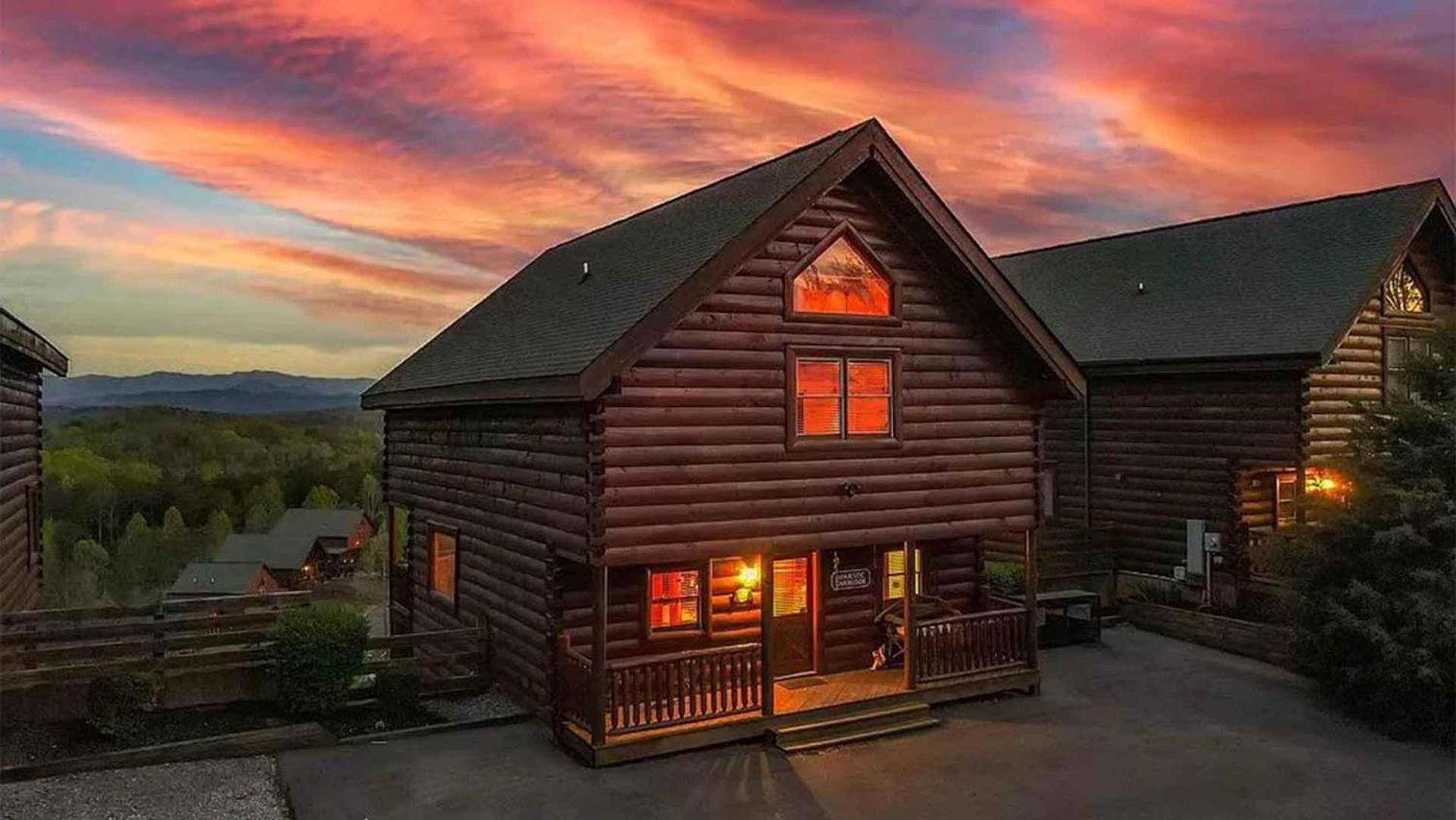 New Majestic 5 Star Amazing View, Pool, Hot Tub! Villa Pigeon Forge Luaran gambar